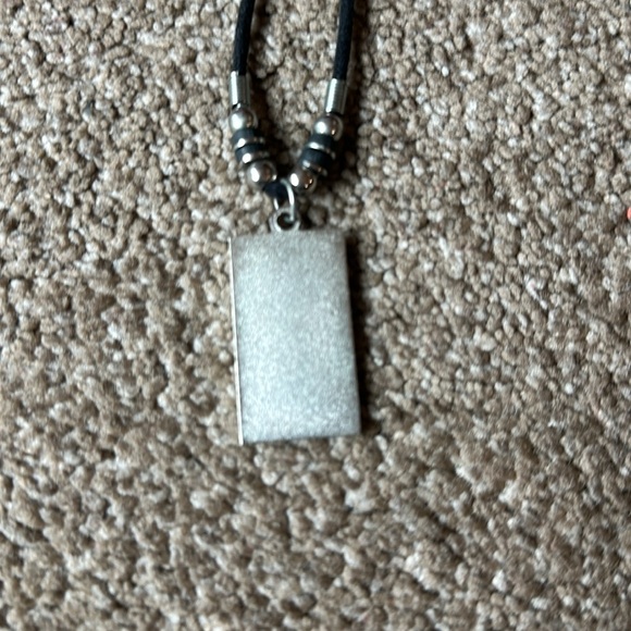 Seahawks necklace - Picture 4 of 4